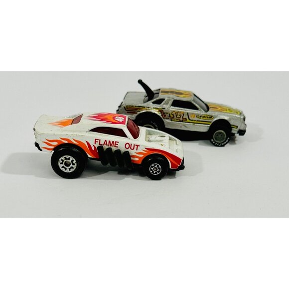 Vintage Matchbox Flame Out & Hot Wheels Scorchers White Thunderbird Die-Cast Car - Picture 4 of 15